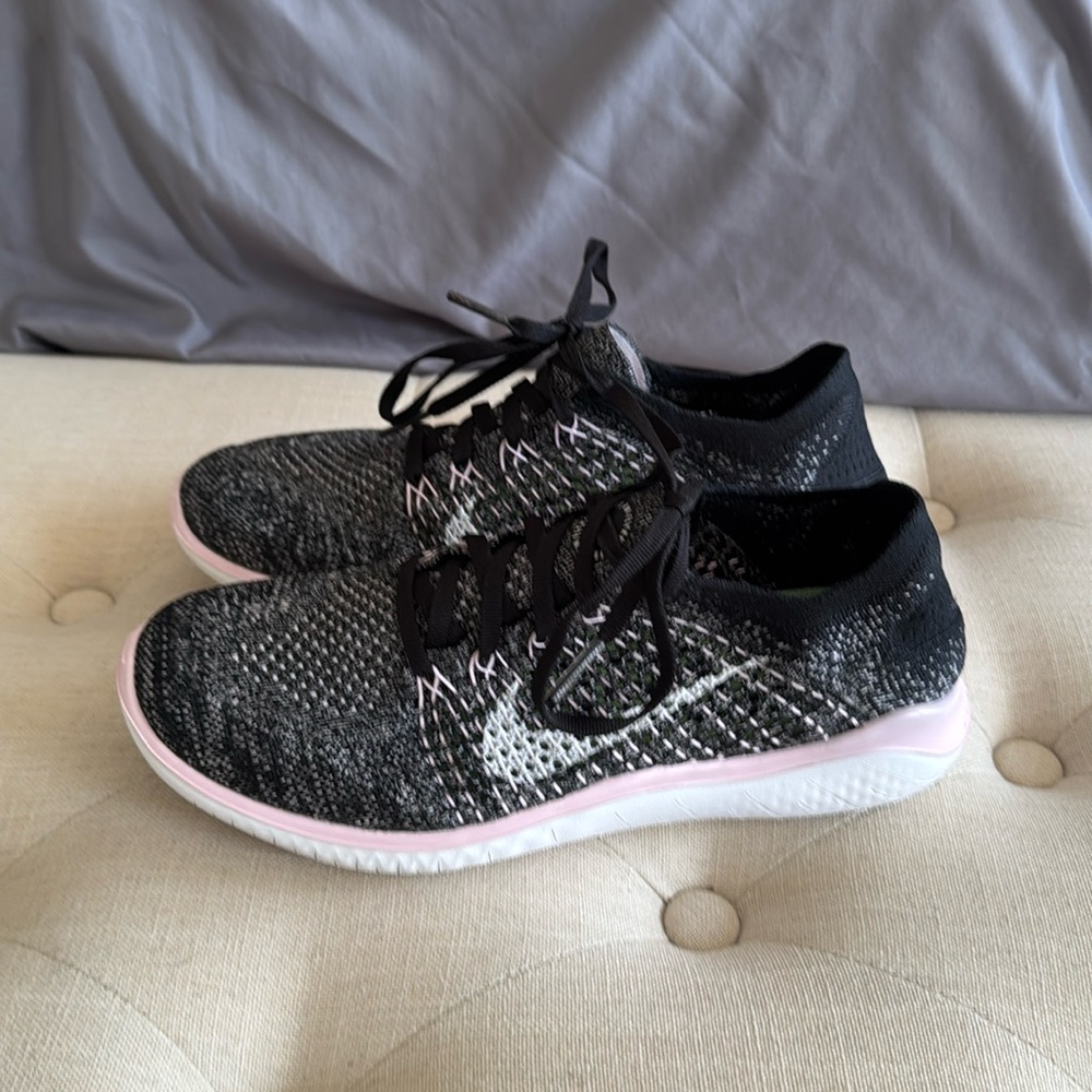 Nike free RN flyknit sneaker